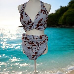 Gibson Latimer Leaf Print Halter Bikini Set - Size XL
